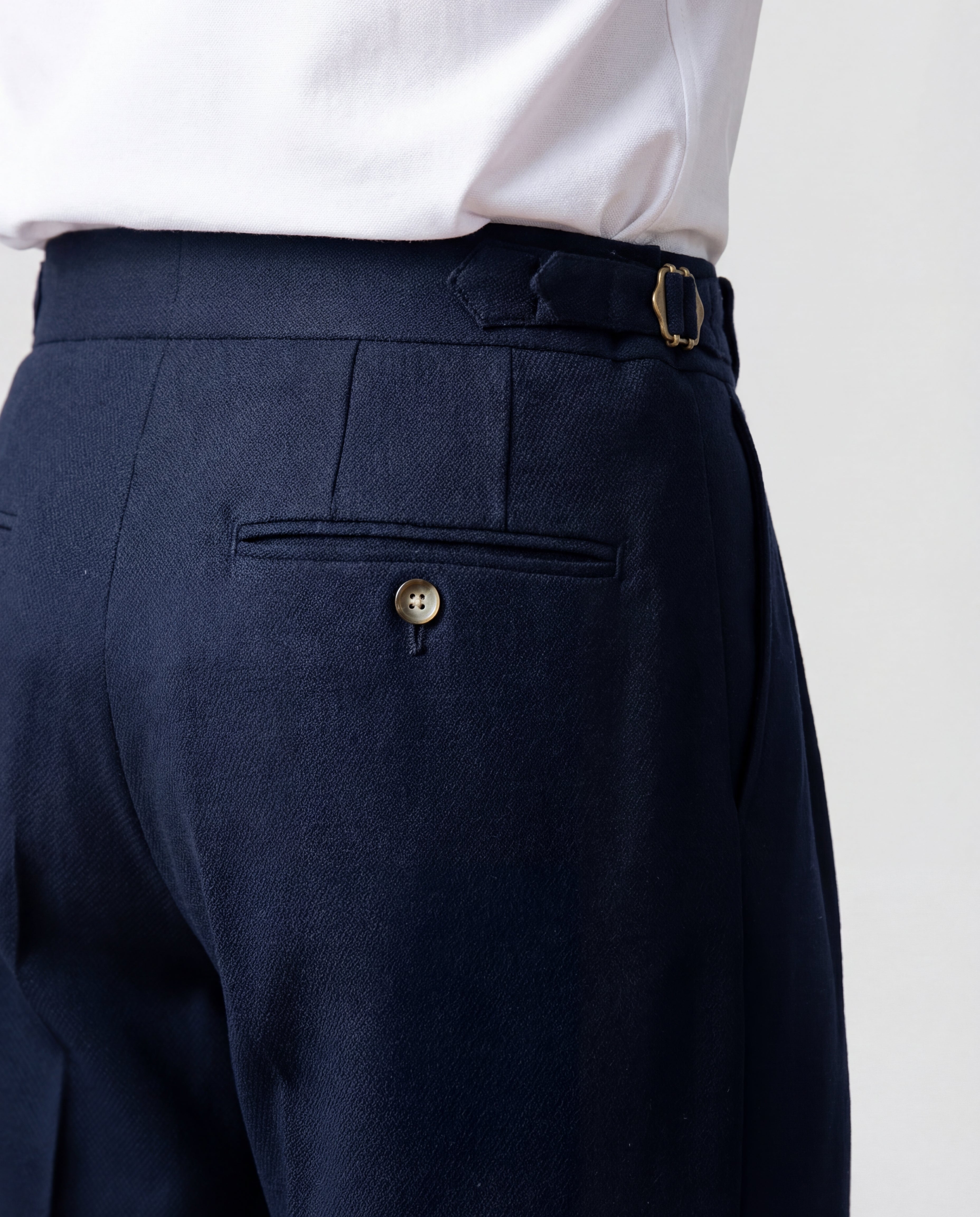 מכנסיים טרוויסו