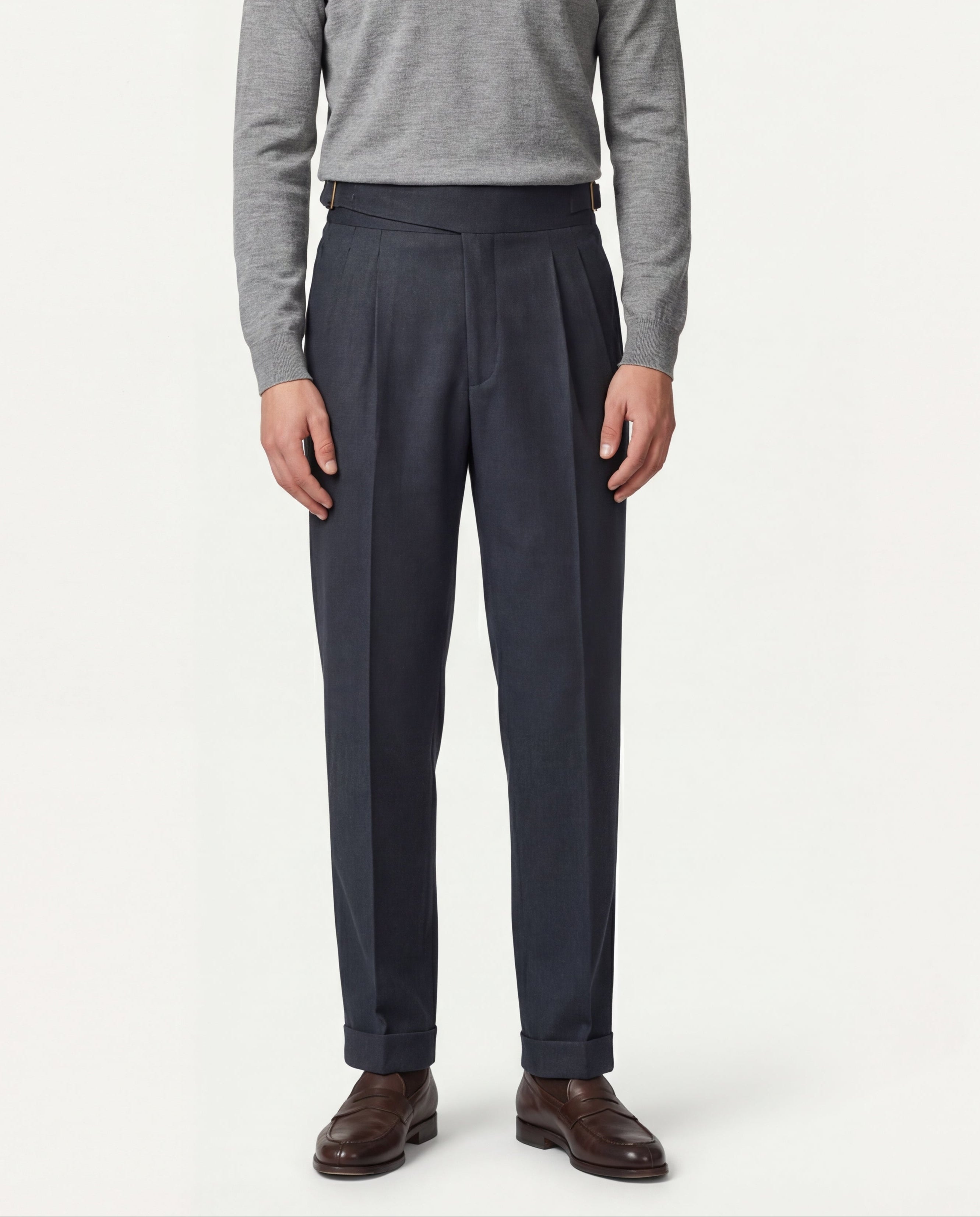 מכנסיים מונצה