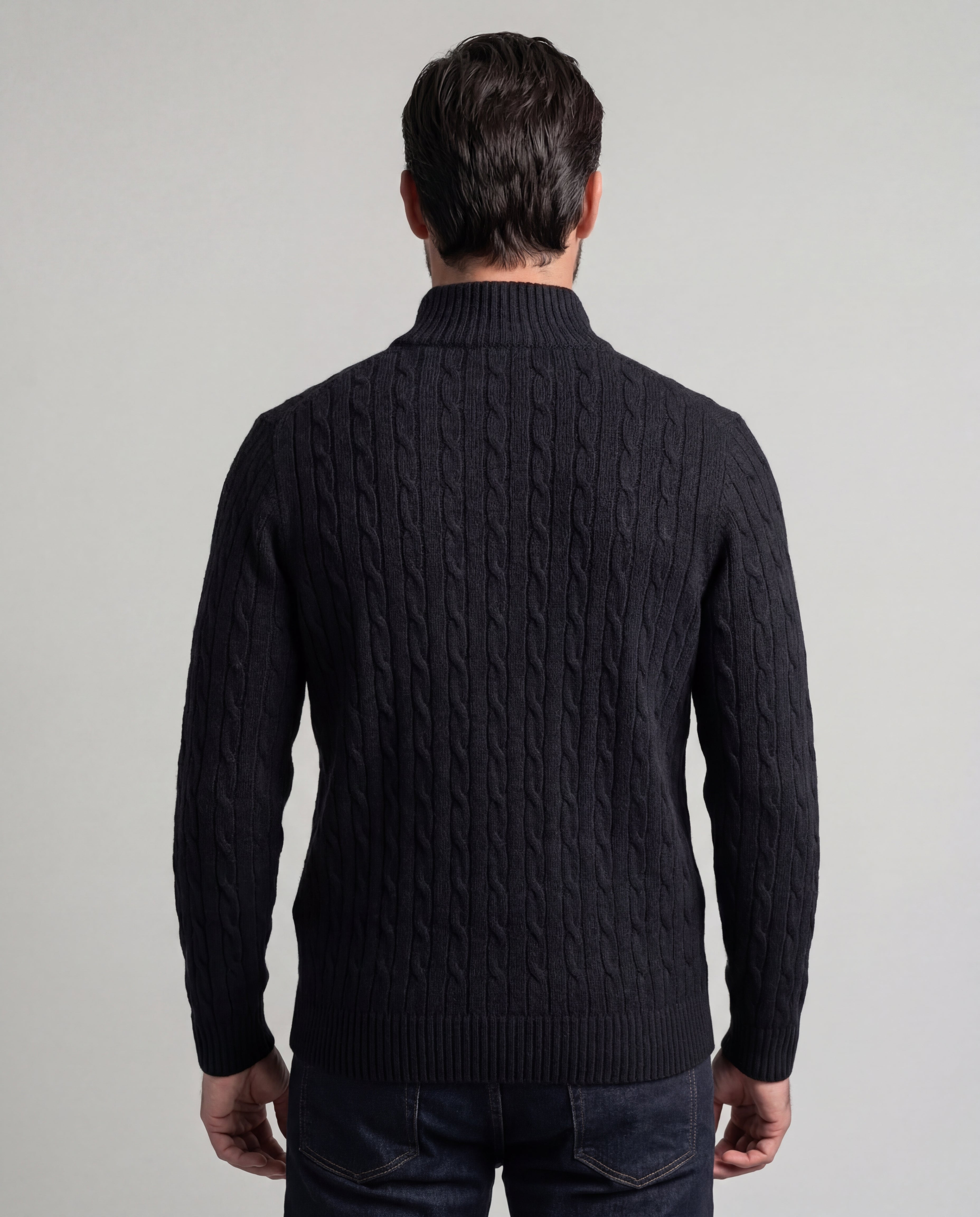 סריג חצי רוכסן פארמה