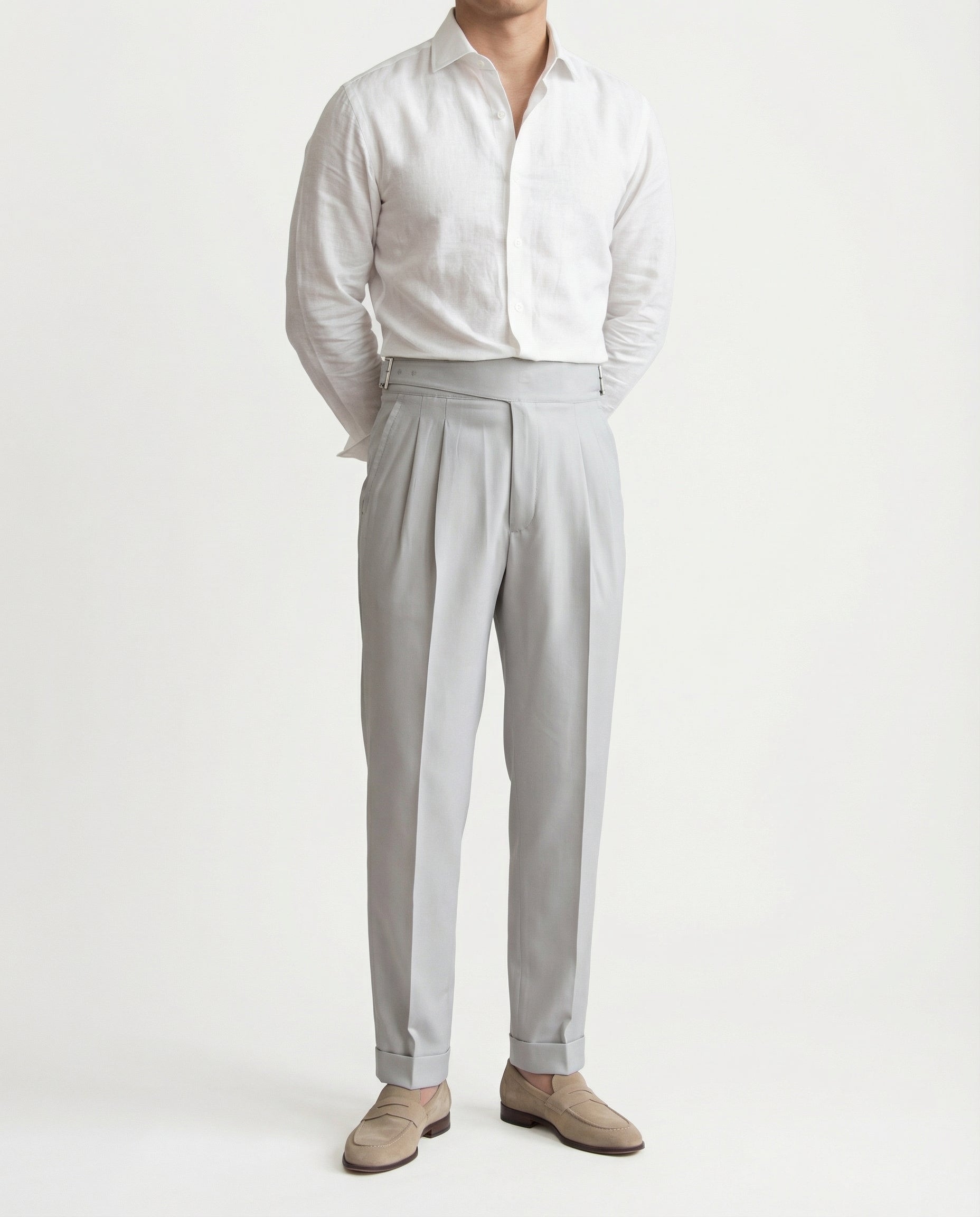 מכנסיים מונצה